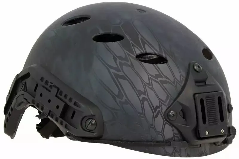 Casque FAST Helmet Type Typhon FMA