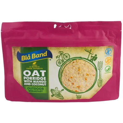 Outdoor Breakfast - Oatmeal with Mango and Coconut - Bla Band