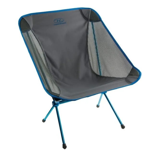 Highlander Minus One Chair · Azul