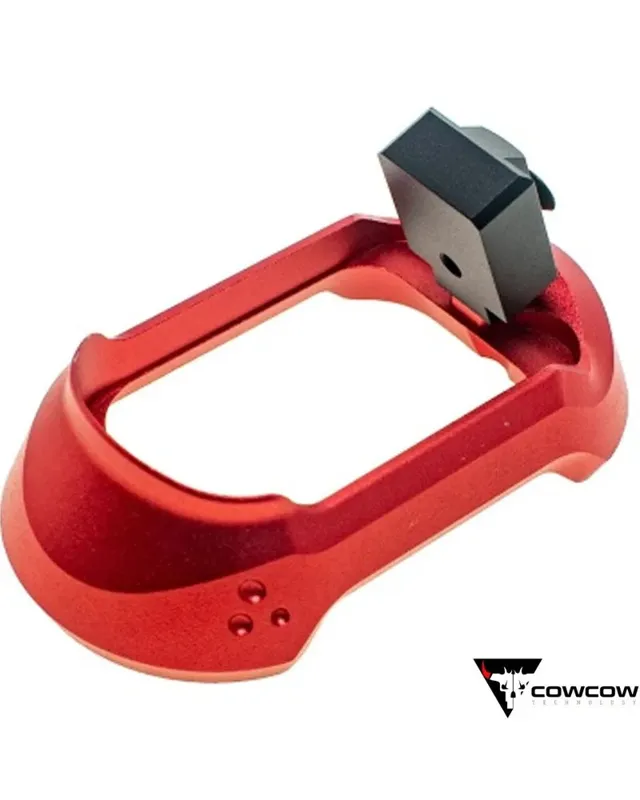 Cowcow Magwell Aluminio Match Grade T01 para AAP-01 · Rojo