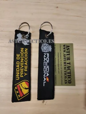 Llavero Policía Nacional U.p.r. de Tela