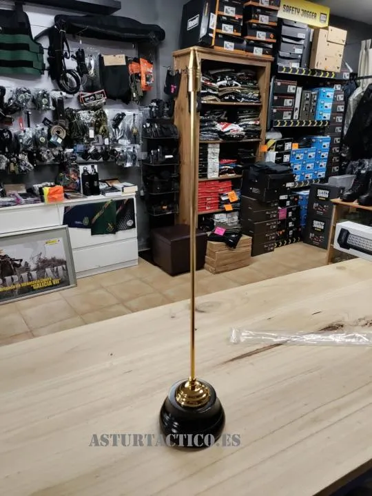 Peana con Mastil de Sobremesa para Bandera