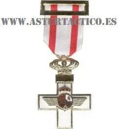 Medalla al Merito Aeronautico, Distintivo