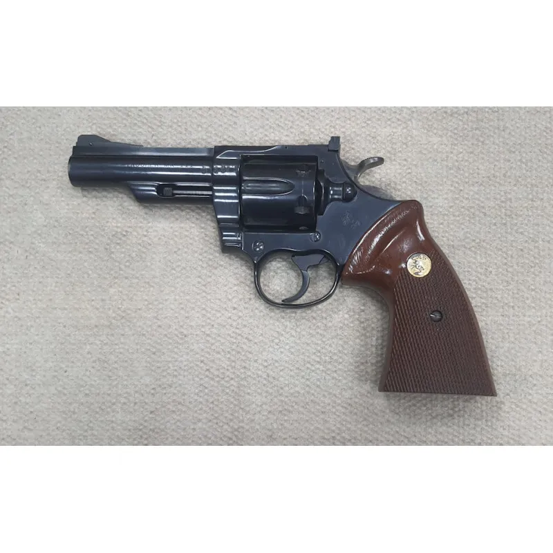 Colt Tropper C/ 357 M · Negro