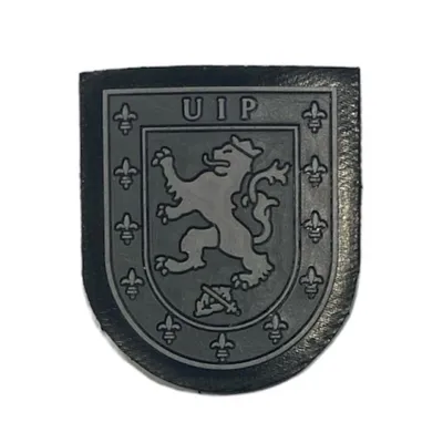 Pecho Emblema UIP Pequeño