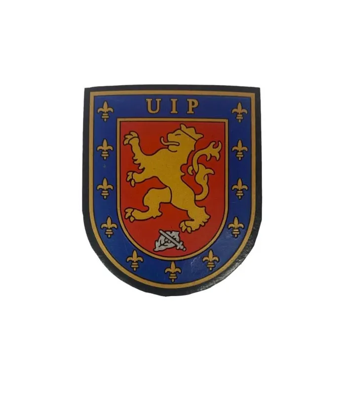 Brazo Emblema UIP