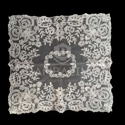 Pañuelo Bordado