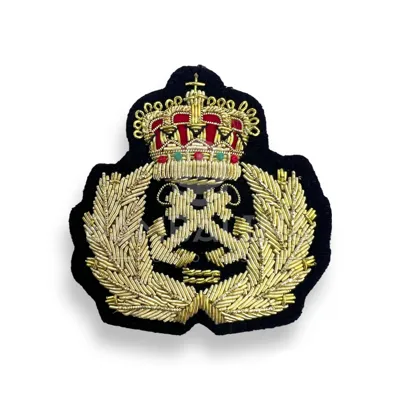 Escudo Emblema Patrón de Yate Bordado a Mano
