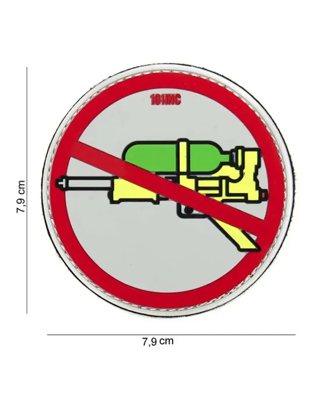 101 Inc PVC Super Soaker · Rojo