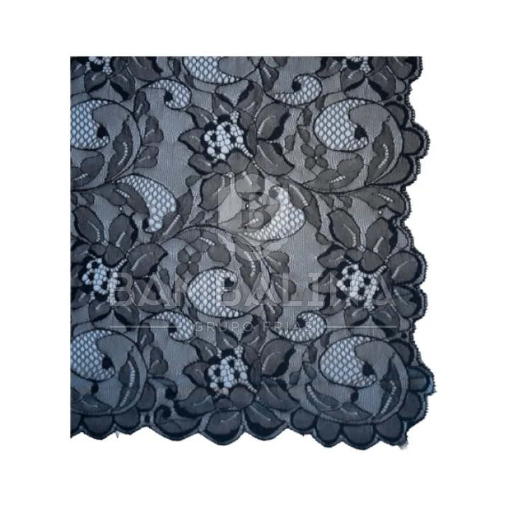Mantilla Niña · Negro