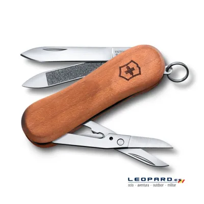 Navaja Suiza Multiusos Delemont EvoWood 81 - Victorinox