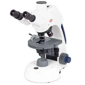 SILVER253 Microscopio Trinocular con Portaobjetivos Quíntuple con Objetivo 100x de Immersión - MOTIC