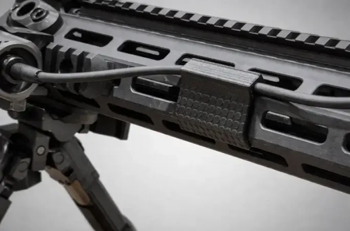 Cubreraíles Pasacables M-LOK