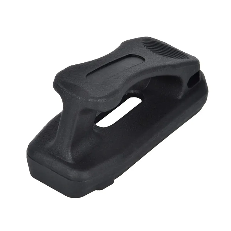 Element Magazine Floorplate · Negro