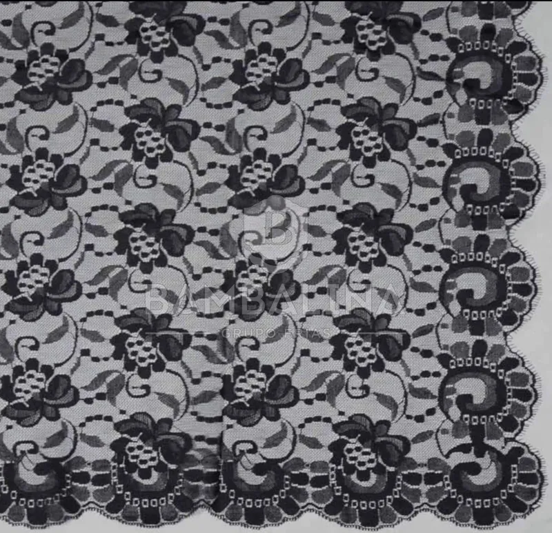 Mantilla 100×220 · Negro