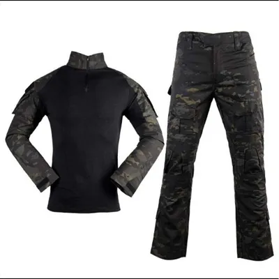 Uniforme Combat B con Coderas y Rodilleras L