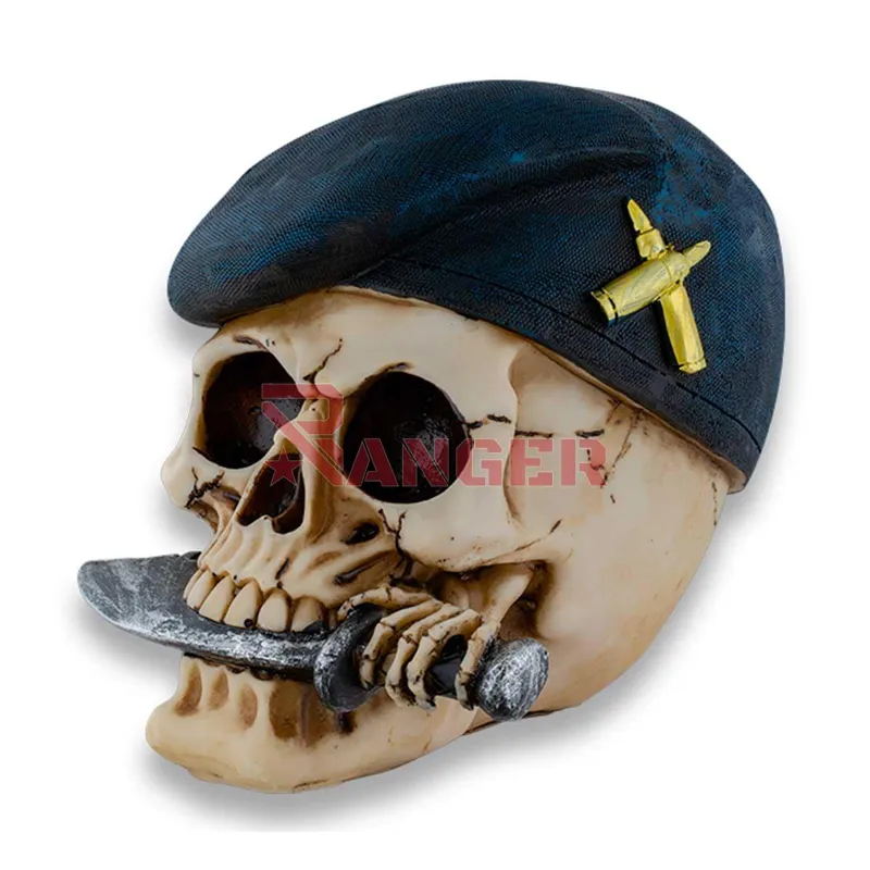 Albainox Cabeza Decoracion Calavera Boina Cuchillo