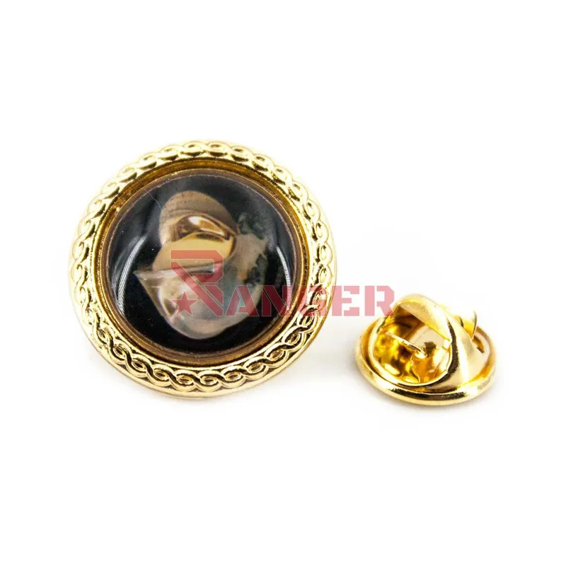 Barbaric Pin Bombero