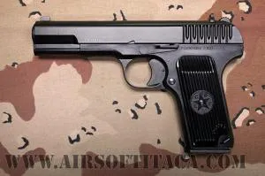Tokarev 33 de WE Ofertaka · Negro