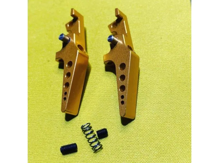 Unisoft Gatillo Recto M4 · Oro