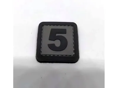 Número 5 PVC 3D - 101 Inc