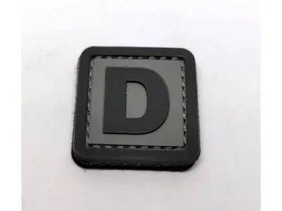 Letra D PVC 3D - 101 INC.