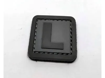 Letra L PVC 3D - 101 INC.
