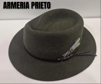 Sombrero Kent - CURZON CLASSICS