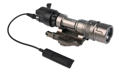Táctica M952V 380 Lumens - Element