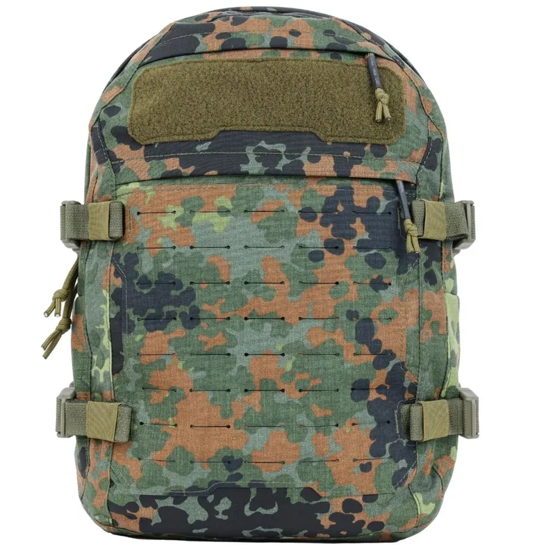 Templars Gear Flat Pack H2 · Flecktarn
