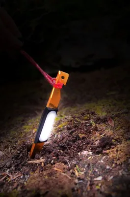 Piqueta con Luz LED para Tiendas de Campaña - Relags