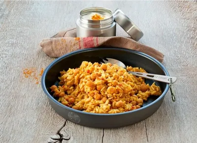 Curry de Garbanzos con Arroz - Trek'n Eat