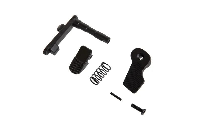 Cyma M4 Enlarged Magazine Release