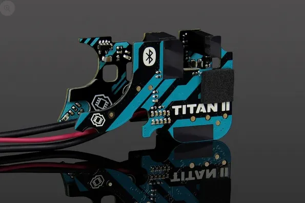 Gate Titan II Basic Bluetooth V2 Cavi Posteriori · Negro