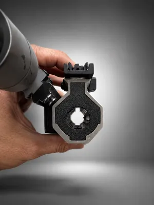 Centrador para Guardamanos Geissele Automatics - TM URGI - Repsoft3D