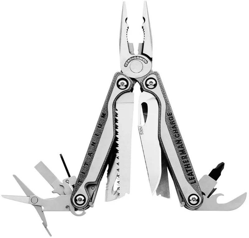 Leatherman Multiherramienta Titanio Charge