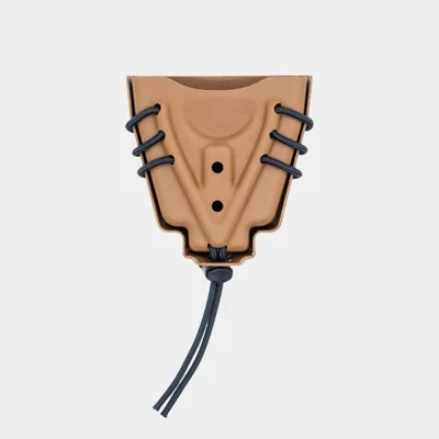 Porta Grilletes Evolution Universal Handcuff Holder - Wilder Tactical