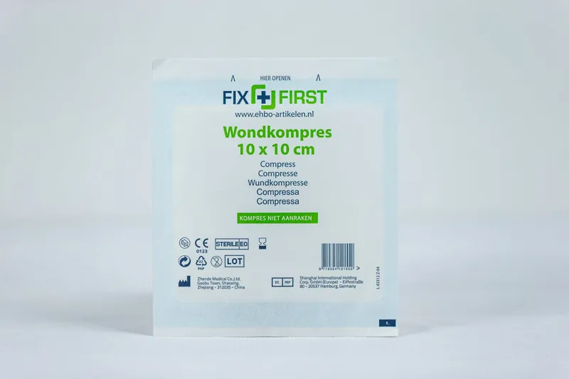 FixFirst Gaaskompres 10 X 10cm