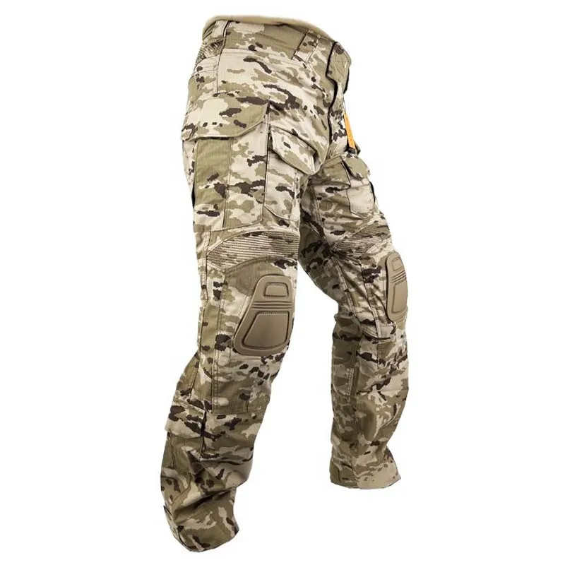 Conquer Combate Dlx Pant · Arido pixelado