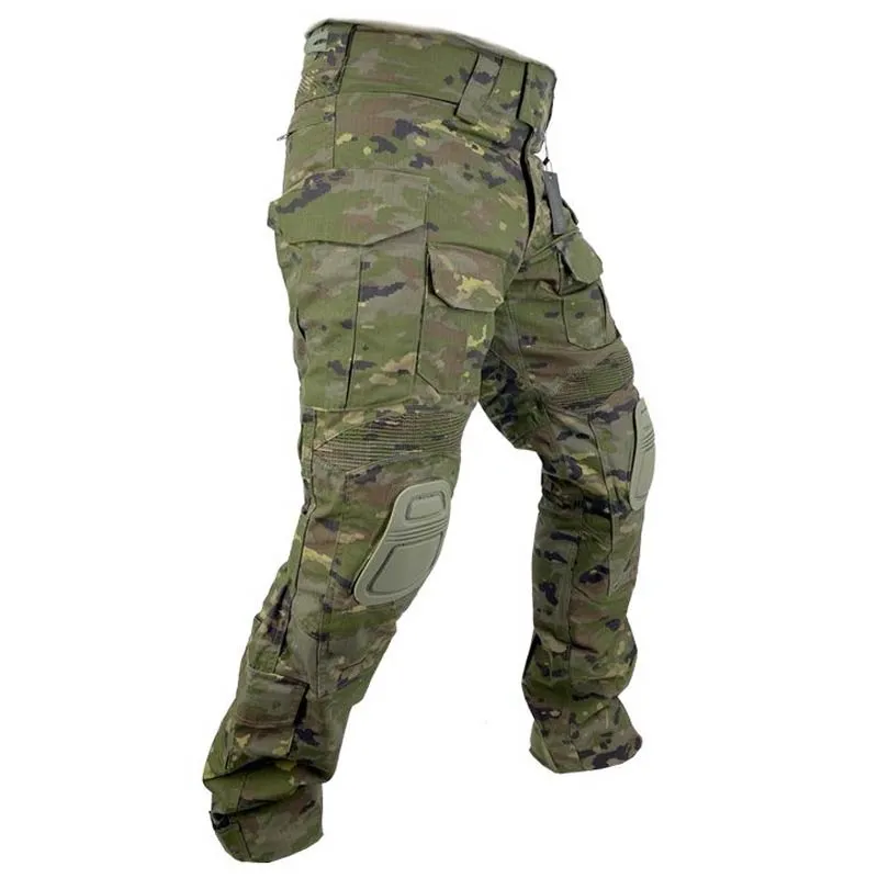 Conquer Combate Dlx Pant · Boscoso pixelado