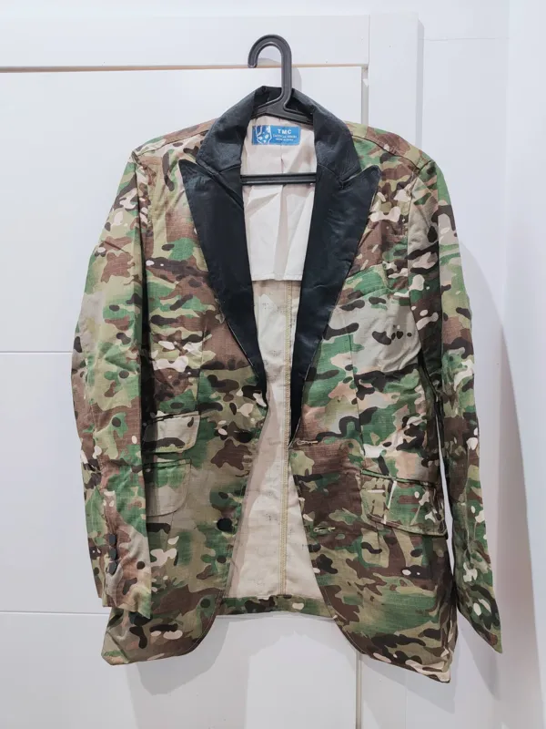 9 Suit · Multicam