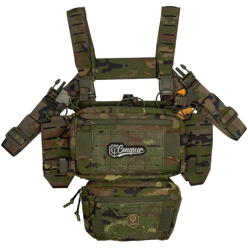 Conquer Chest Rig Titan Chest Rig · Boscoso pixelado
