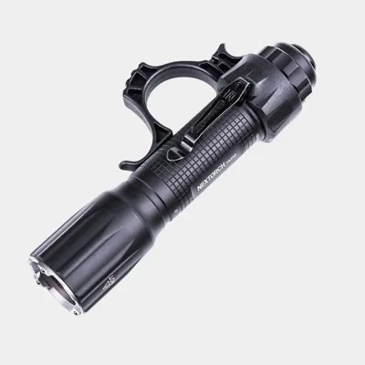 Linterna de Mano TA30D 2200 Lum. con Anillo Táctico - Nextorch