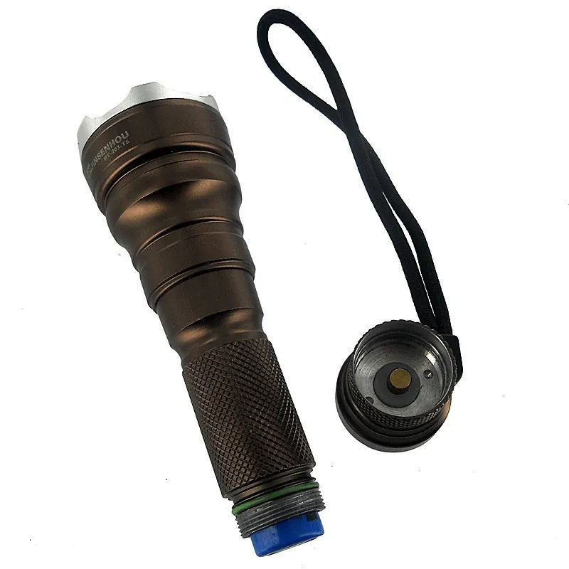 Black Eagle Tactical Flashlight Q5C7 · Negro