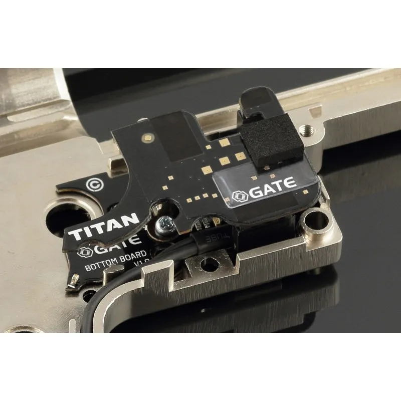 Titan V2 Basic Rear
