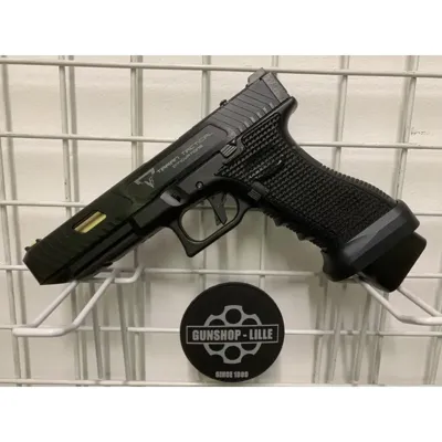 GS2.0 Custom G34 Taran Combat Master Stippling Gaz 25BBs 1 J - Custom Gunshop
