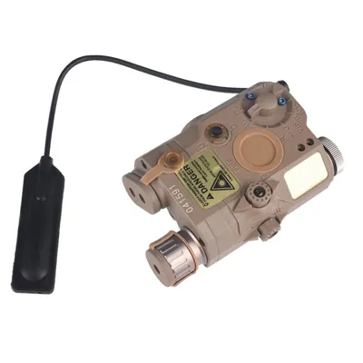 AN/PEQ15 Illumator / Laser Module - Wadsn