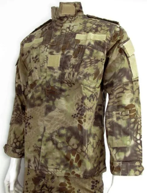 MIC (China) Highlander Uniform Set · Kryptek