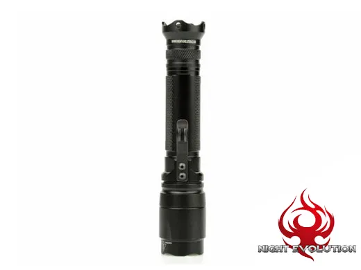 Element (China) E2L Outdoorsman Flashlight · Negro