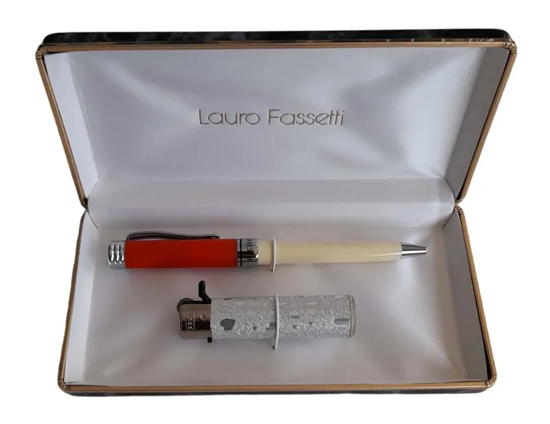 Pen with Lighter